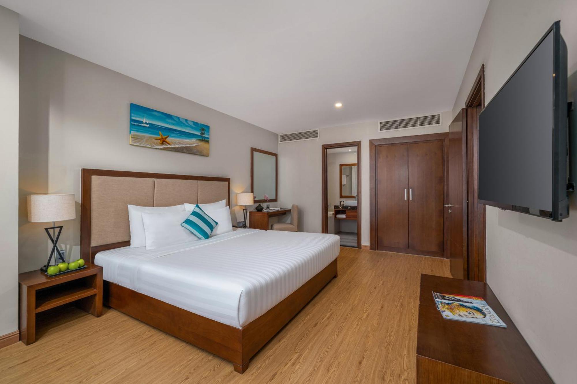 Junior Suite with Sea View - One Bedroom